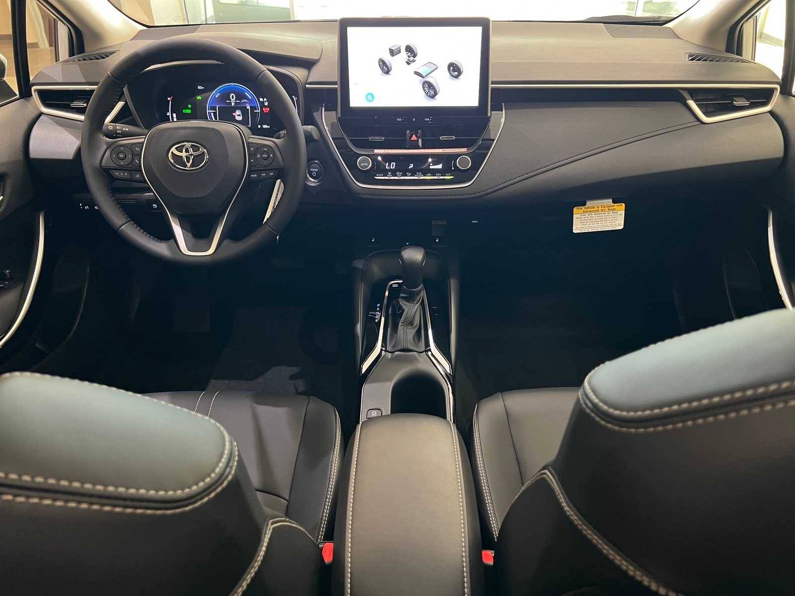 Thumbnail: 2025 Toyota Corolla - 10