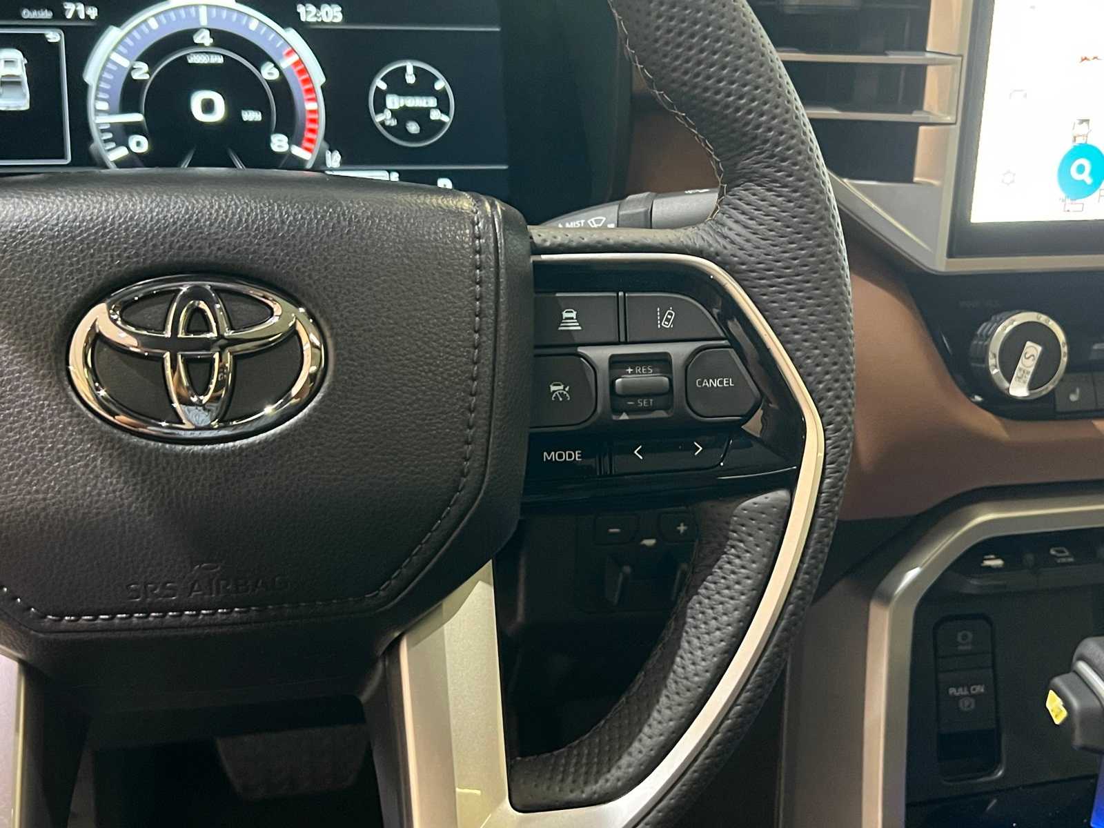 Thumbnail: 2025 Toyota Tundra - 21