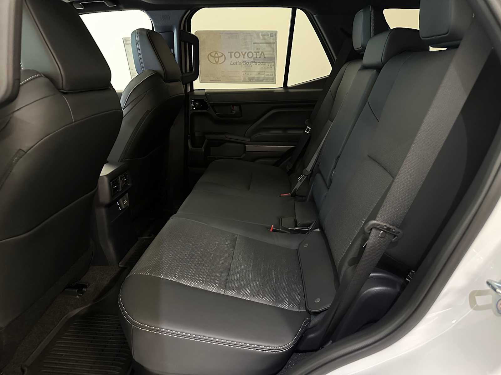 Thumbnail: 2026 Toyota 4Runner - 23