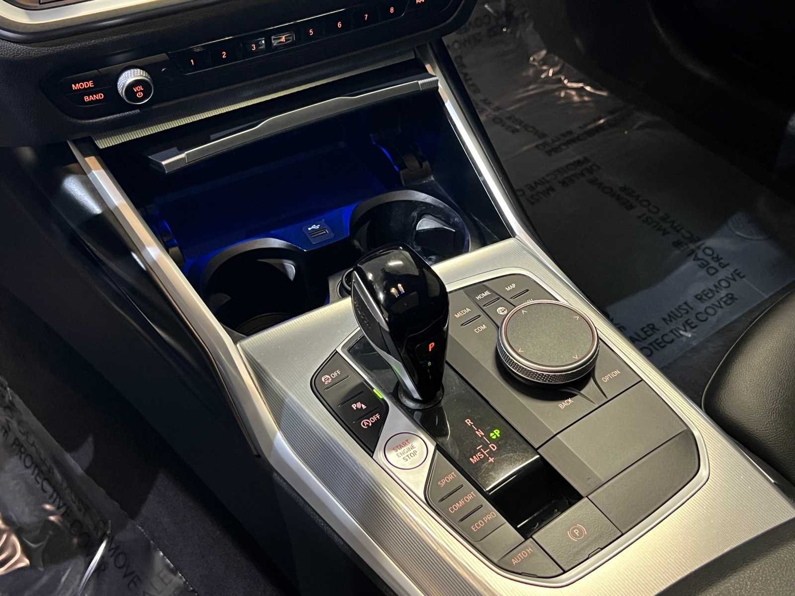 Thumbnail: 2022 BMW 3 Series - 23