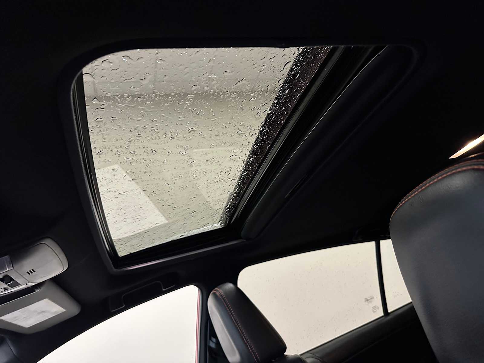 Thumbnail: 2016 Toyota RAV4 - 20