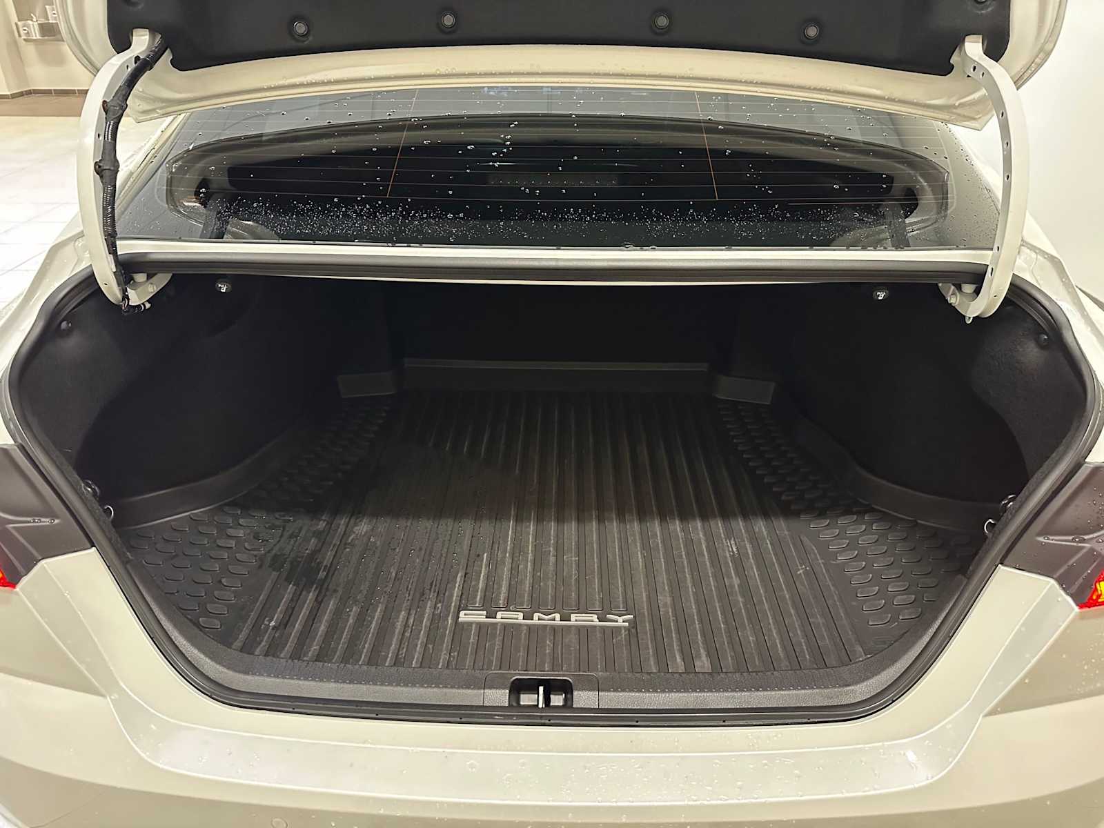 Thumbnail: 2025 Toyota Camry - 31