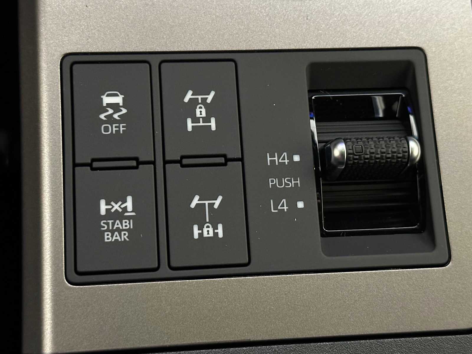 Thumbnail: 2026 Toyota Land Cruiser - 18