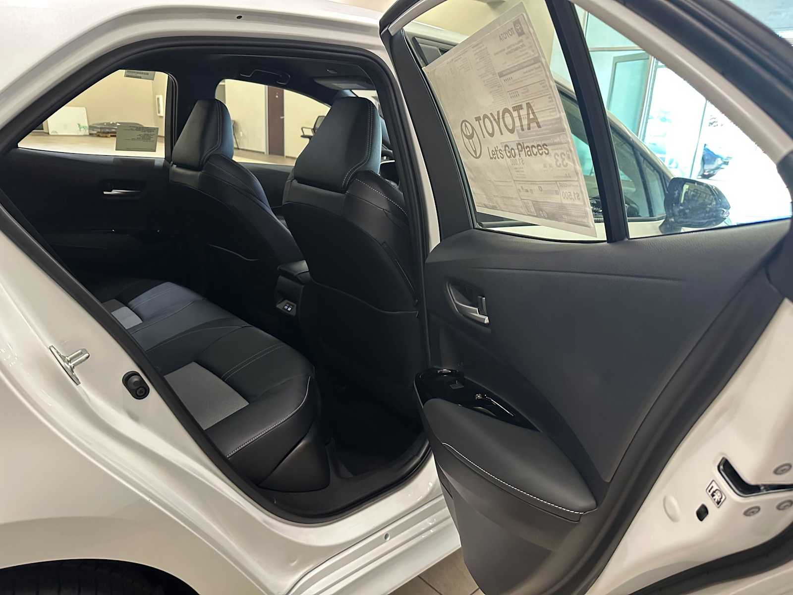 Thumbnail: 2026 Toyota Corolla - 26