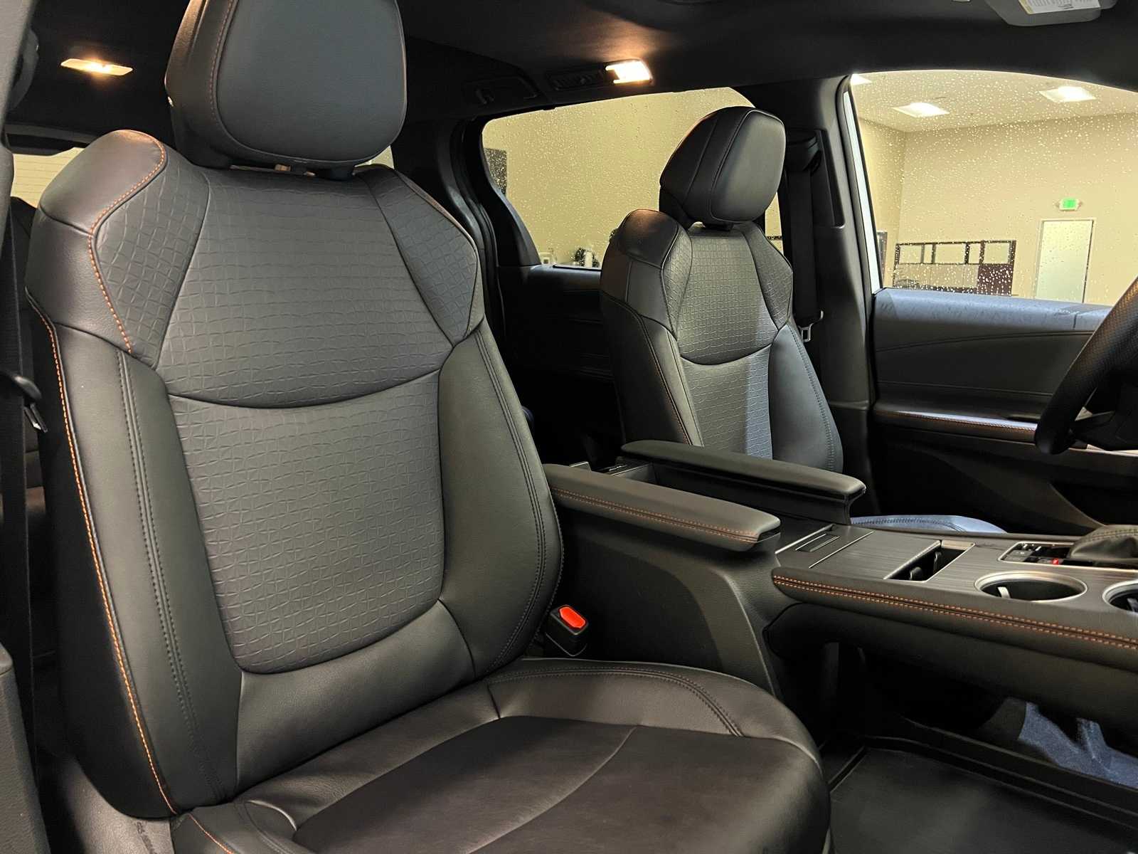 Thumbnail: 2024 Toyota Sienna - 13