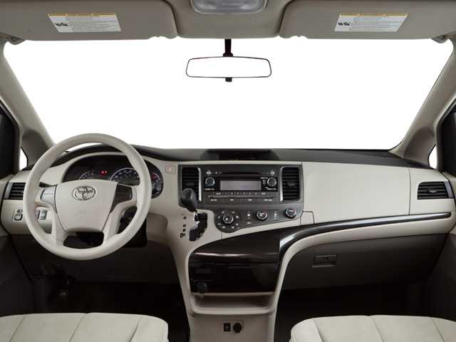 Thumbnail: 2012 Toyota Sienna - 5