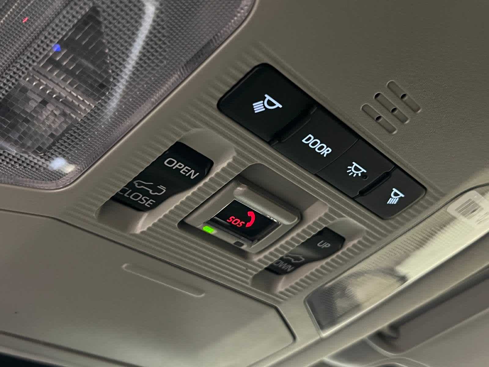 Thumbnail: 2025 Toyota RAV4 - 28