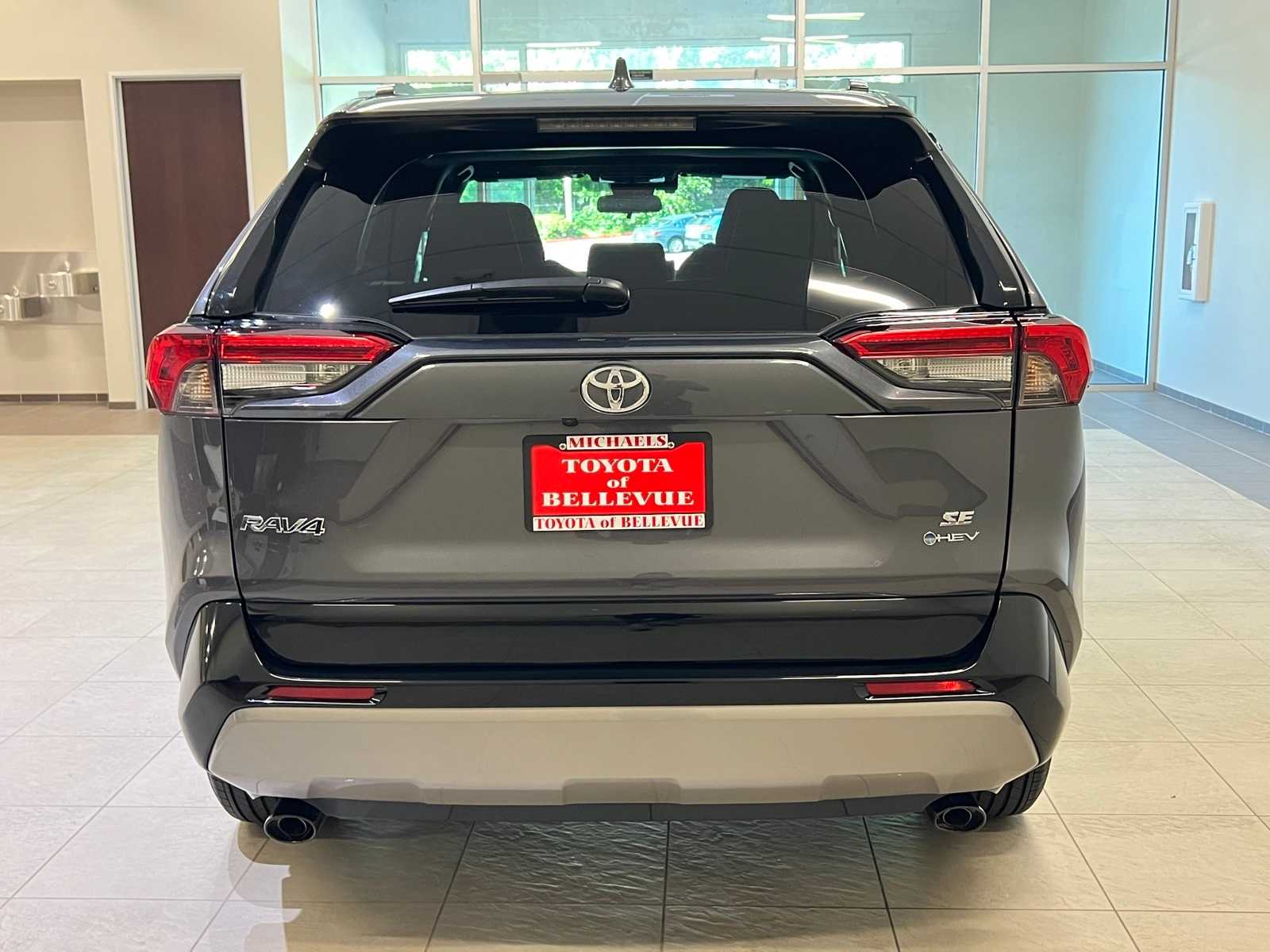 Thumbnail: 2025 Toyota RAV4 - 5