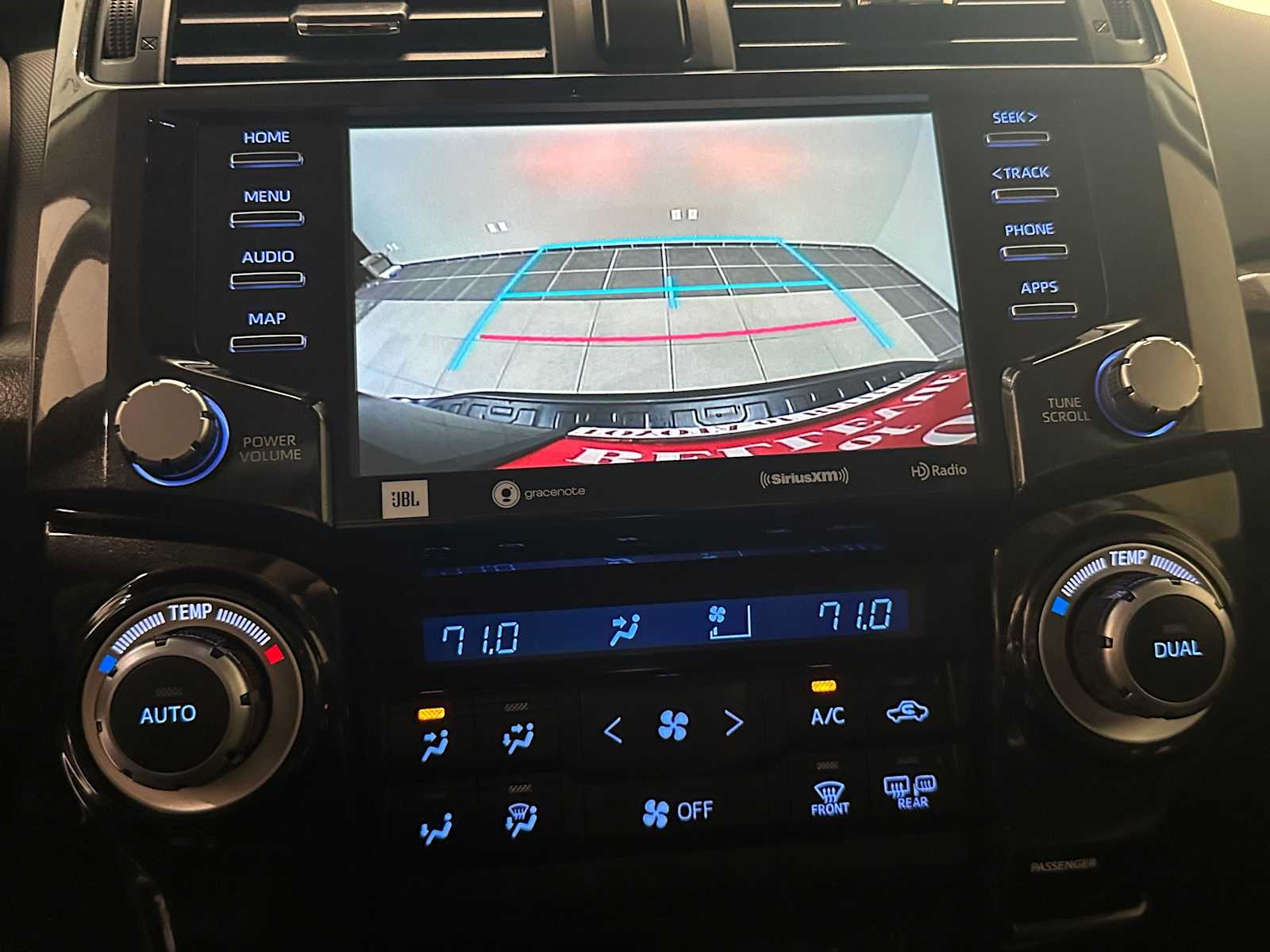 Thumbnail: 2020 Toyota 4Runner - 13