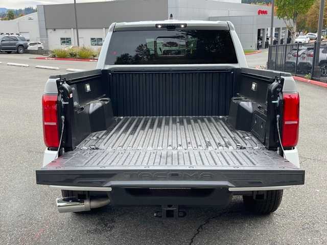 Thumbnail: 2024 Toyota Tacoma - 32