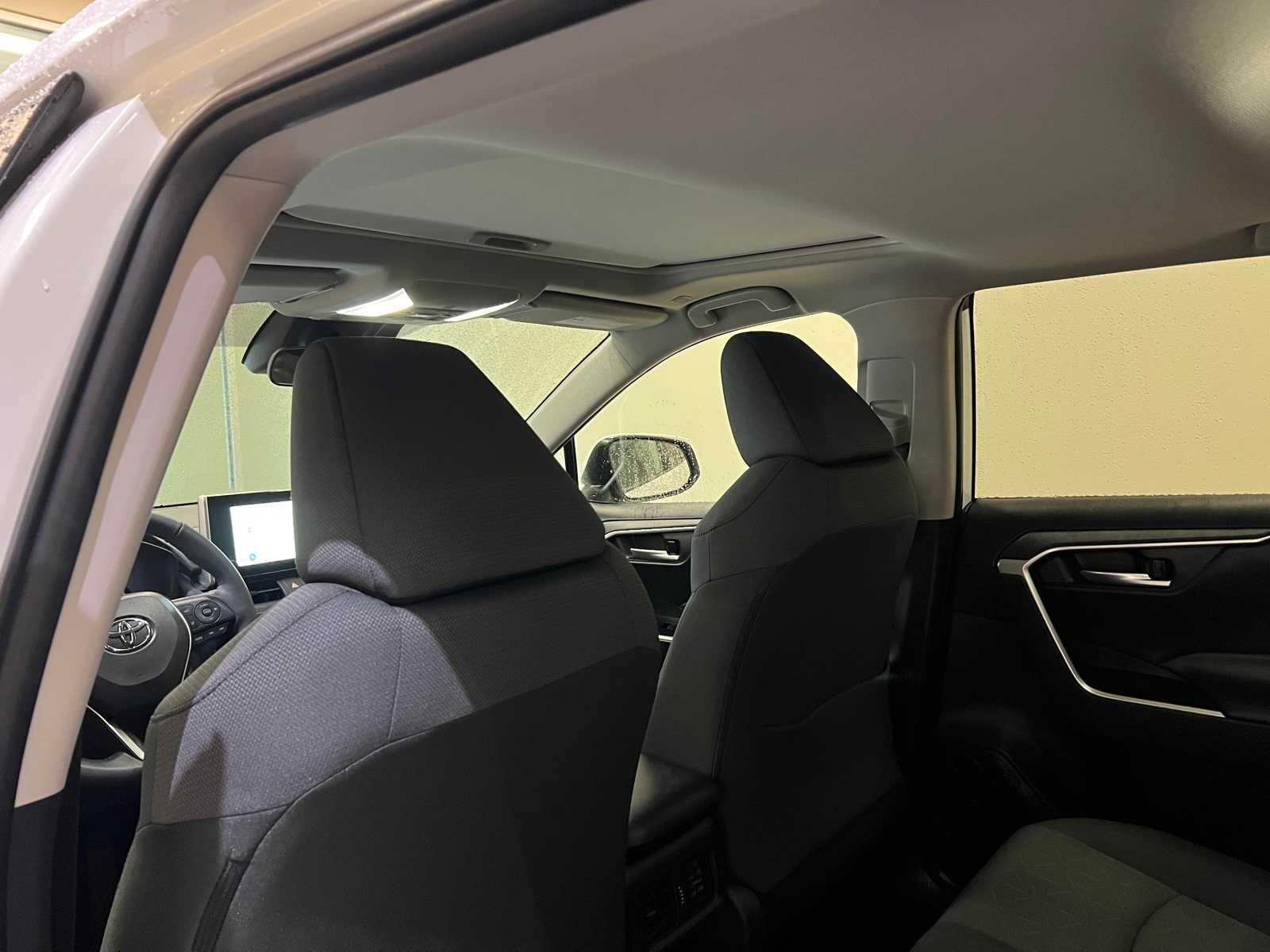 Thumbnail: 2024 Toyota RAV4 - 12