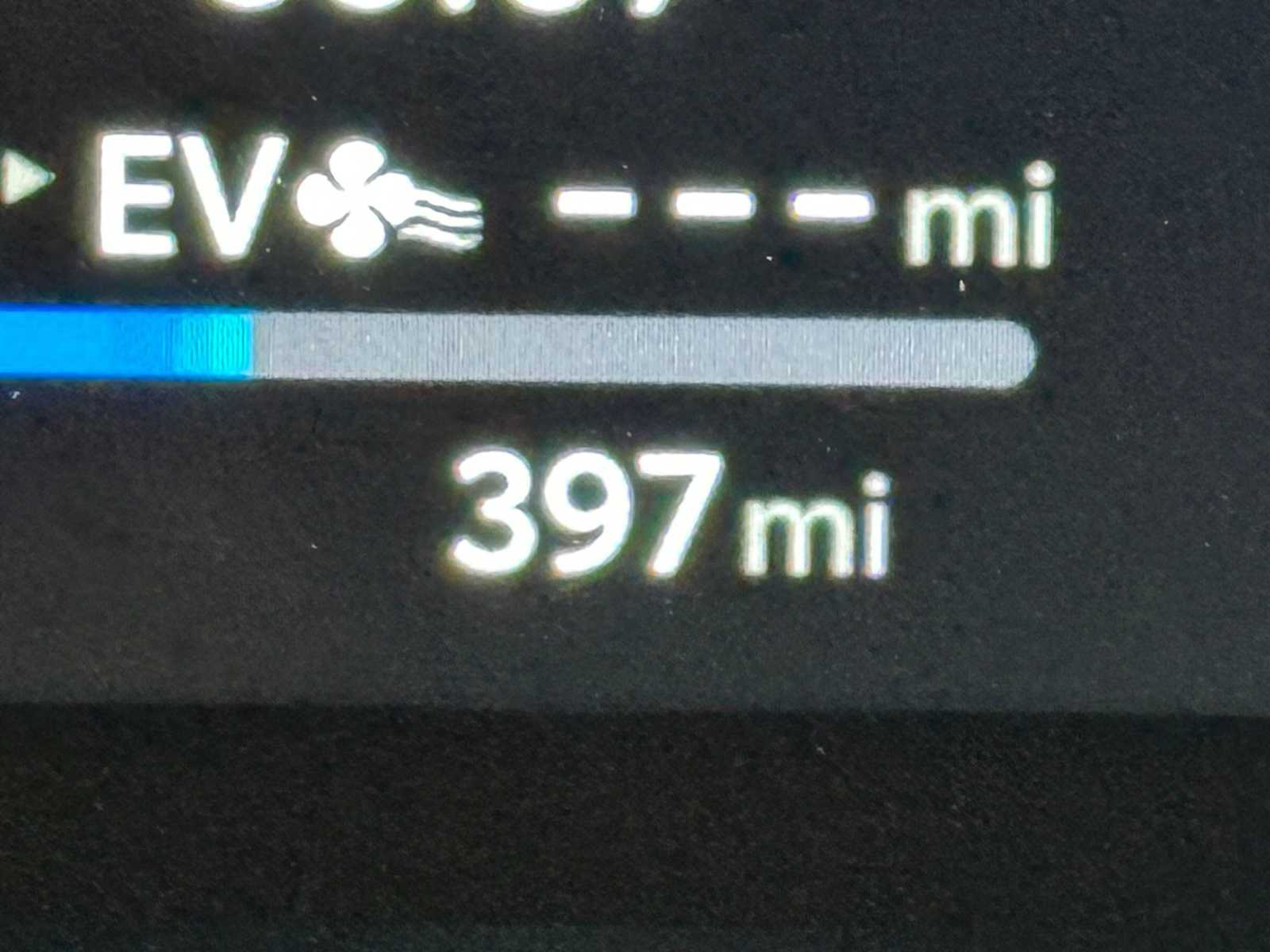 Thumbnail: 2025 Toyota RAV4 - 21