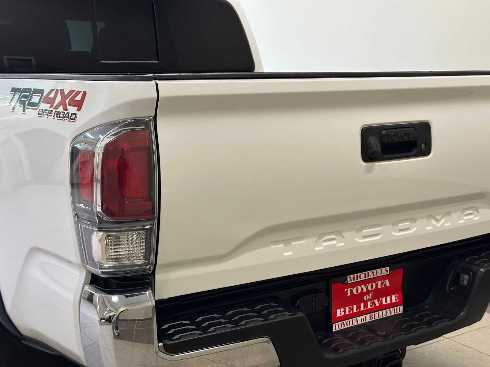 Thumbnail: 2023 Toyota Tacoma - 7