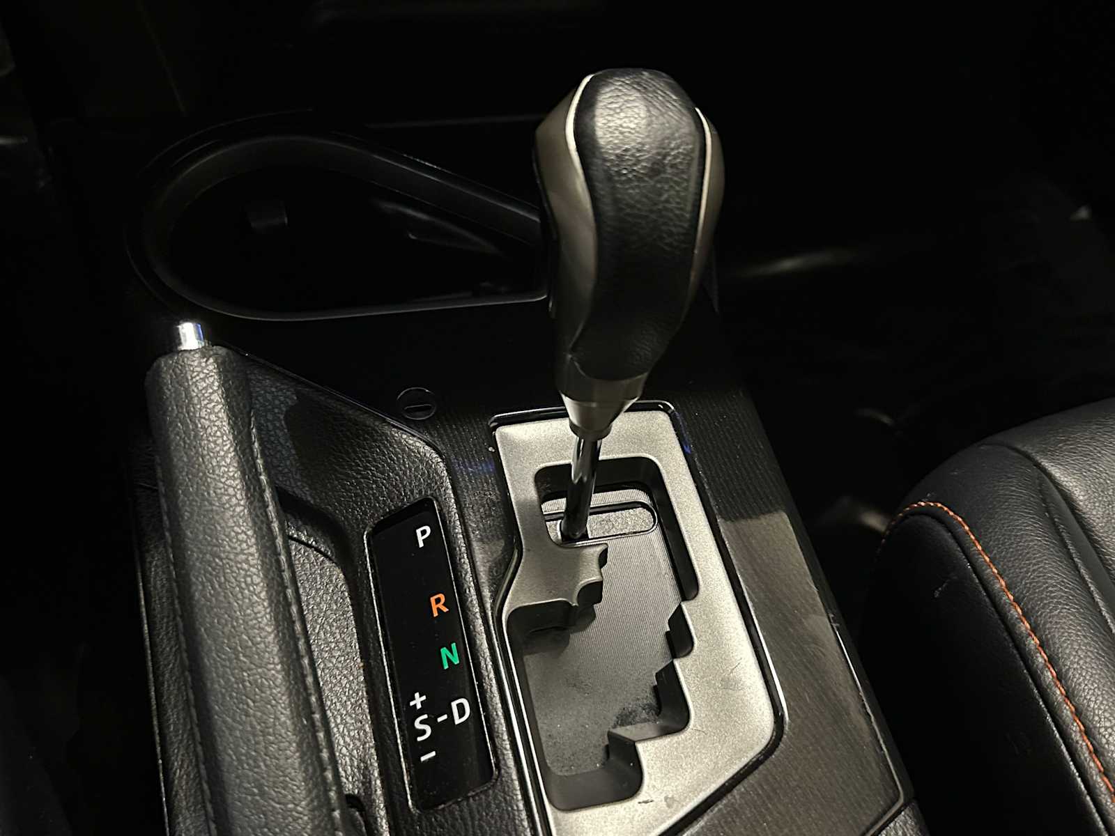 Thumbnail: 2016 Toyota RAV4 - 16