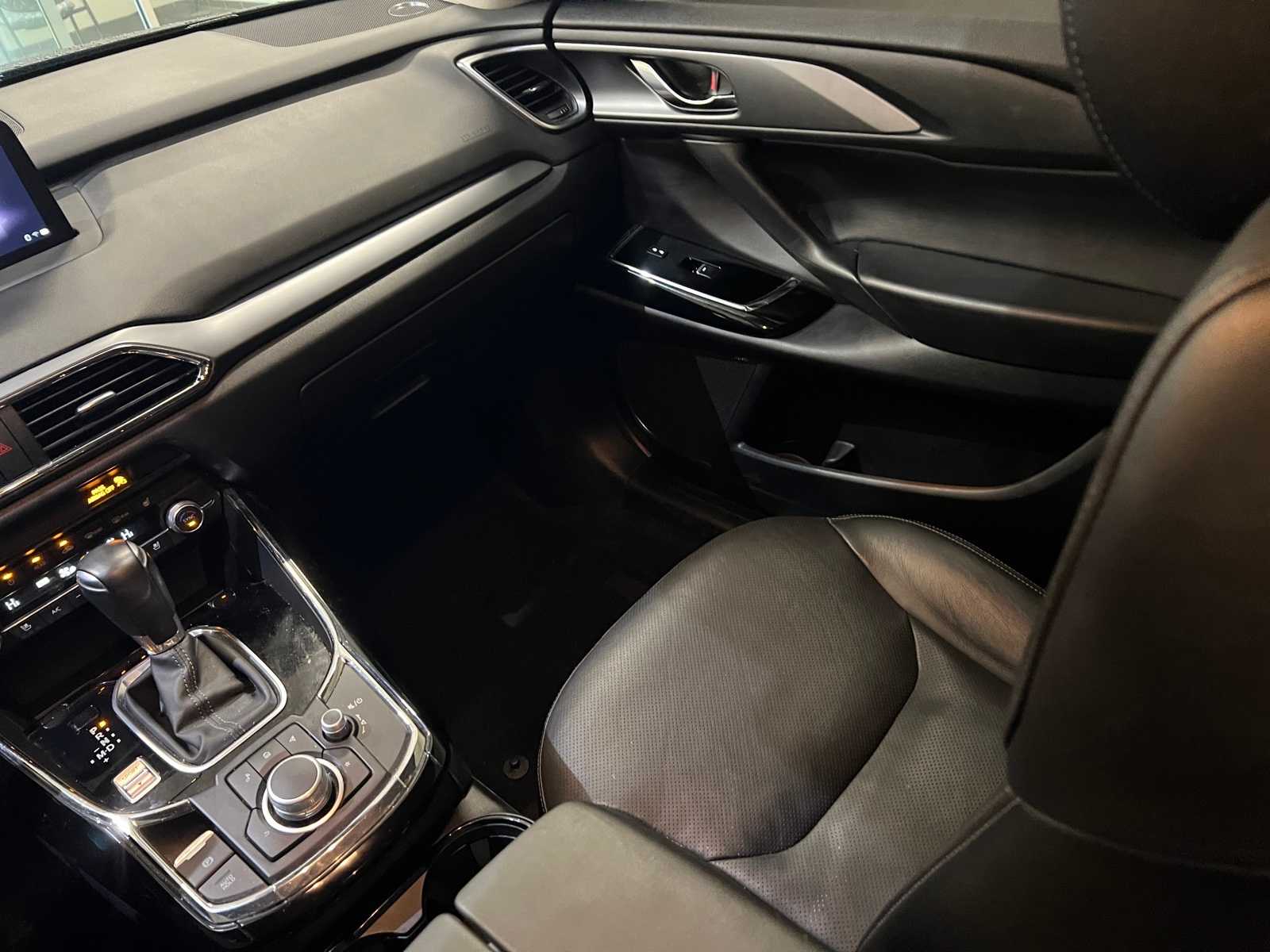 Thumbnail: 2022 Mazda CX-9 - 11