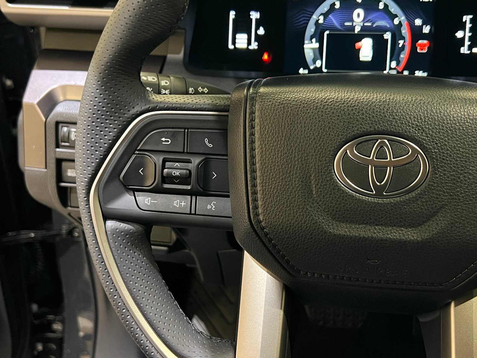 Thumbnail: 2025 Toyota 4Runner - 21