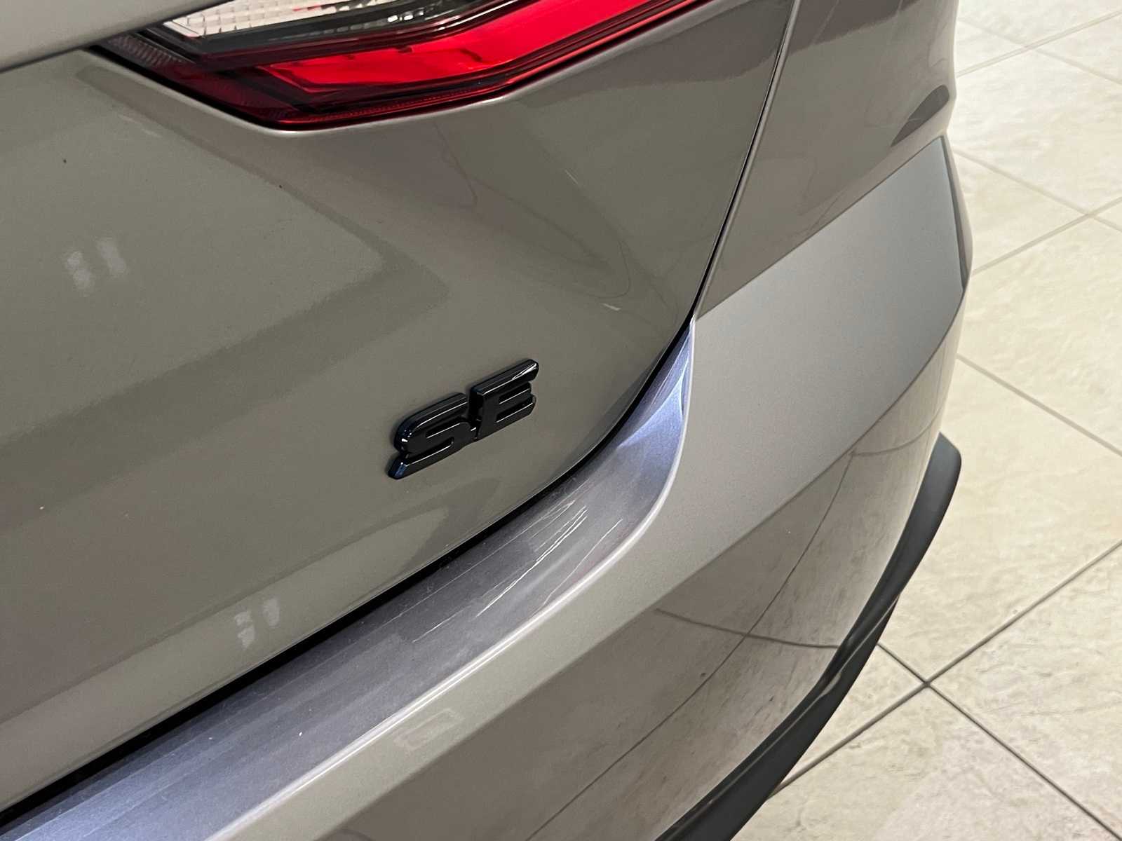 Thumbnail: 2025 Toyota Camry - 6