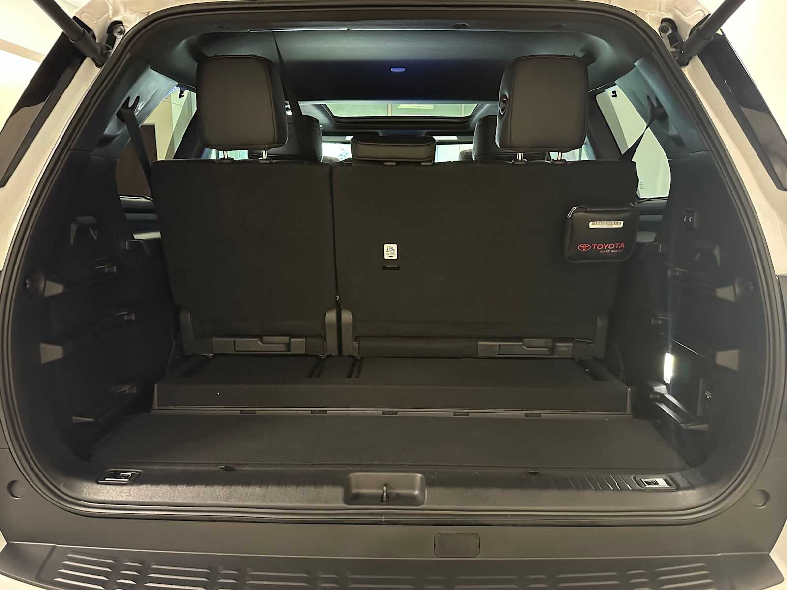 Thumbnail: 2025 Toyota Sequoia - 32