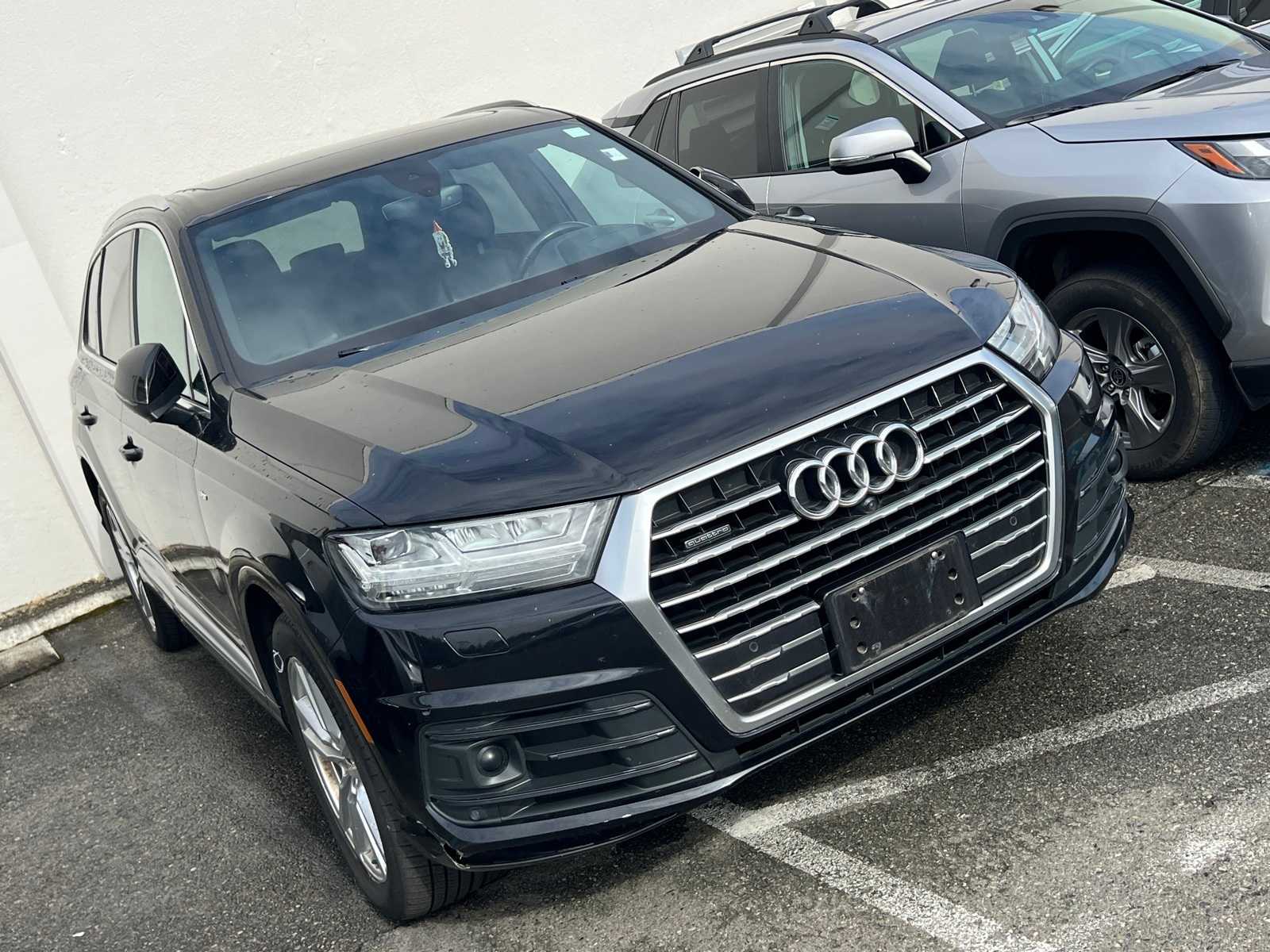 Thumbnail: 2017 Audi Q7 - 3