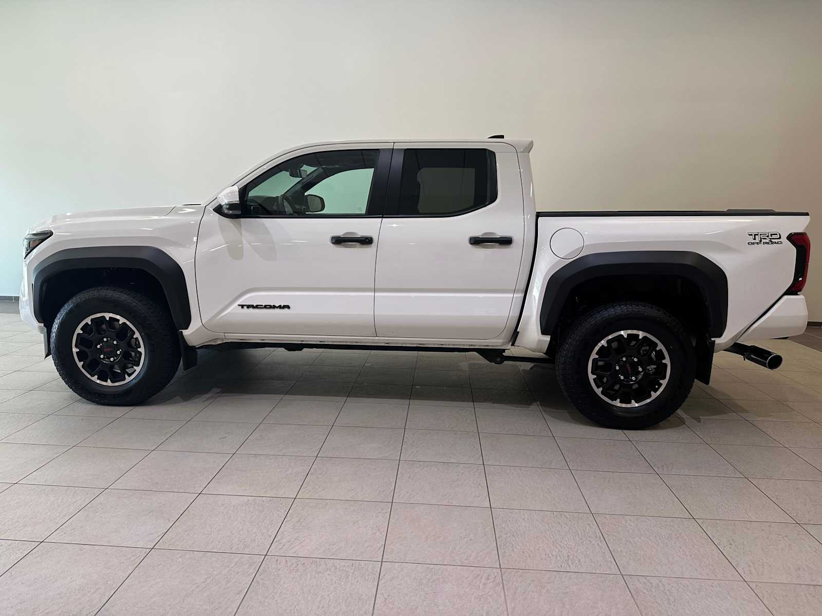 Thumbnail: 2024 Toyota Tacoma - 3