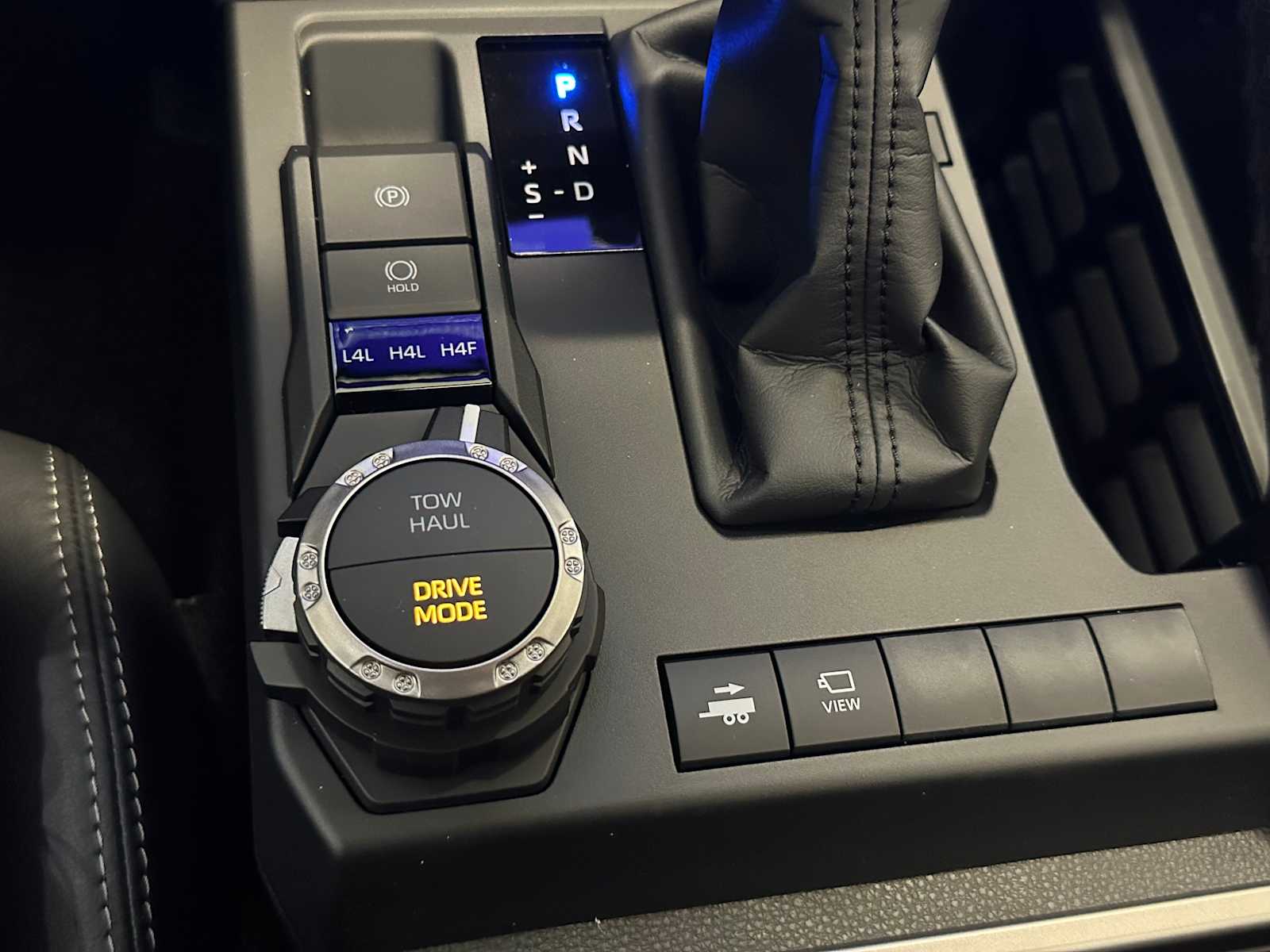 Thumbnail: 2026 Toyota 4Runner - 16