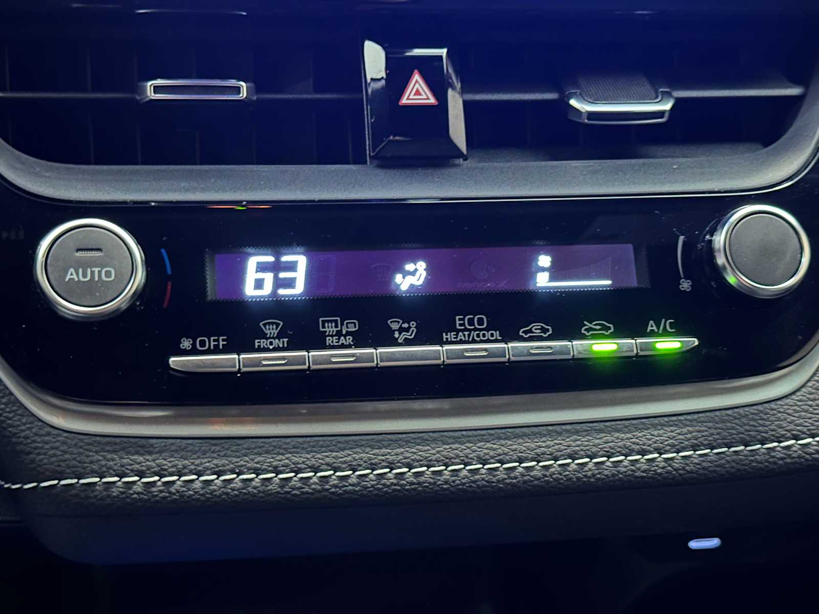 Thumbnail: 2024 Toyota Corolla - 28