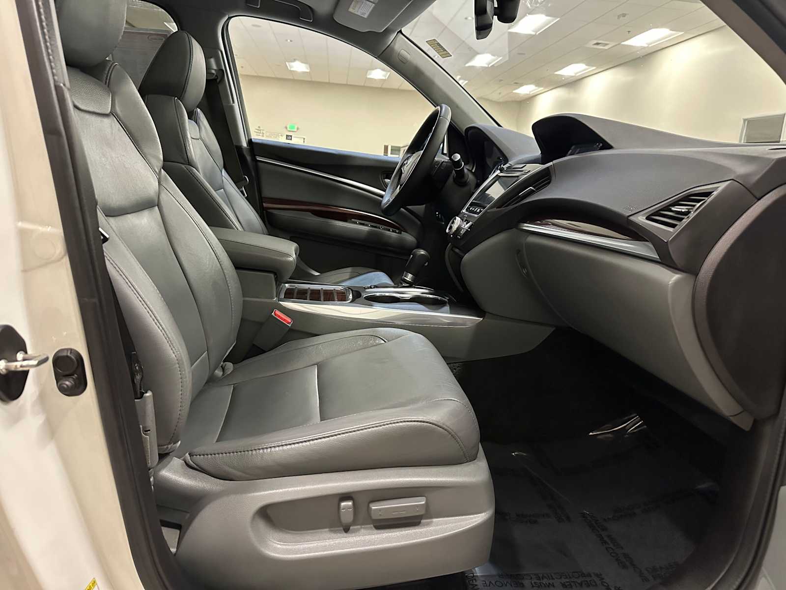 Thumbnail: 2014 Acura MDX - 28