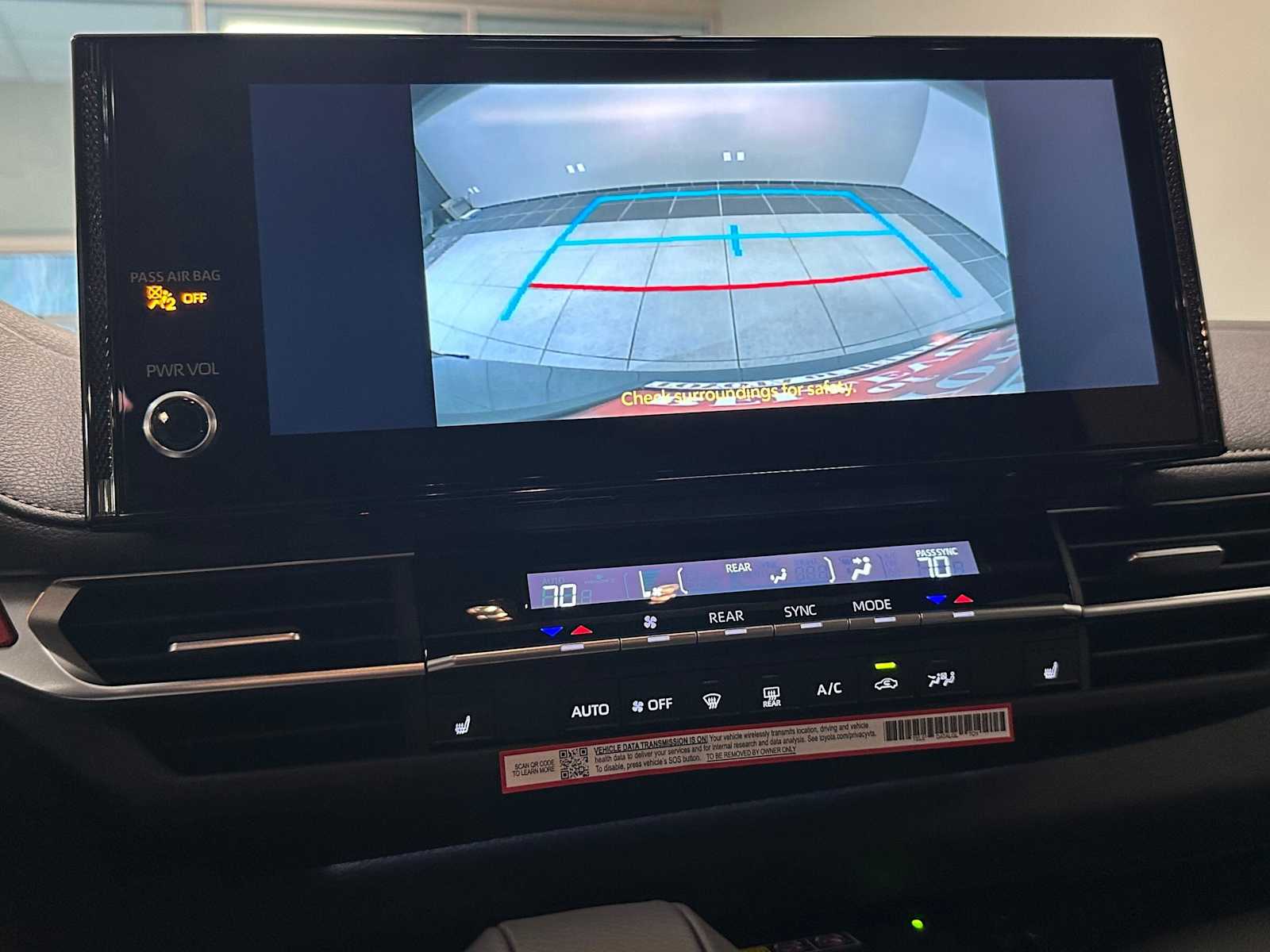 Thumbnail: 2026 Toyota Sienna - 13