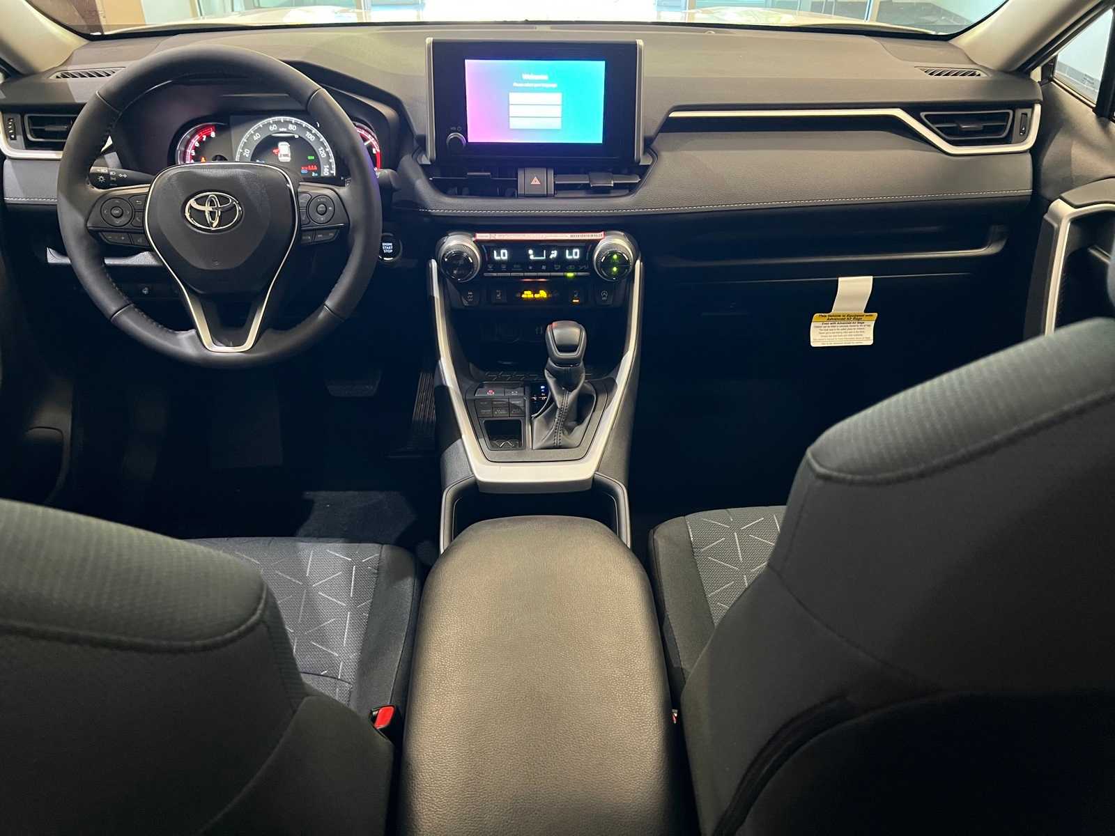 Thumbnail: 2025 Toyota RAV4 - 10