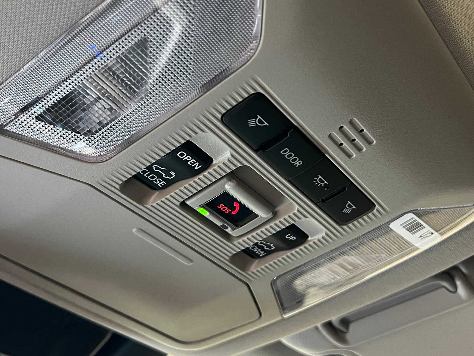 Thumbnail: 2025 Toyota RAV4 - 28