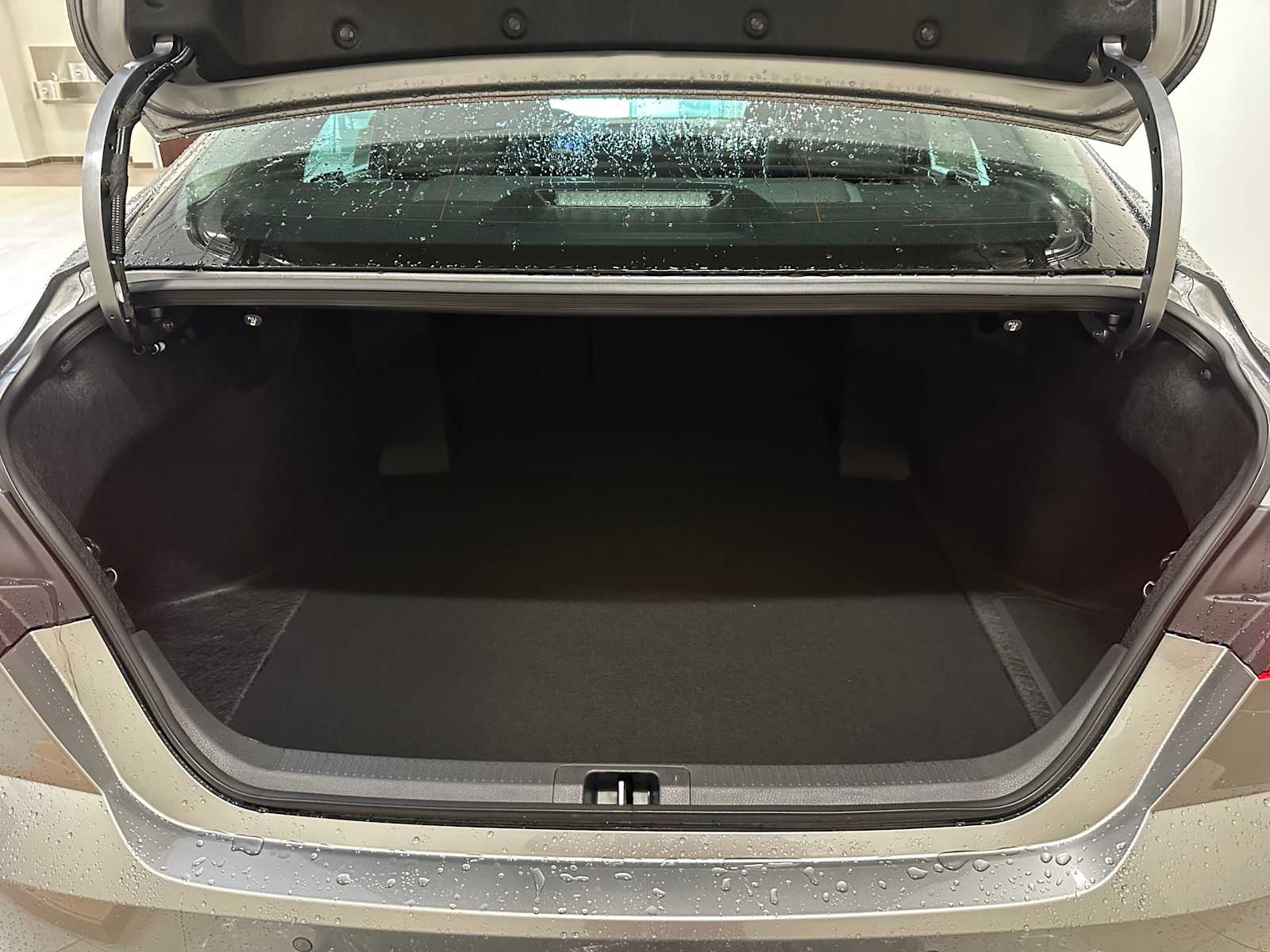 Thumbnail: 2026 Toyota Camry - 31