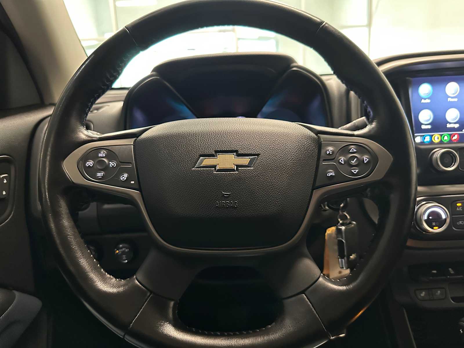 Thumbnail: 2019 Chevrolet Colorado - 12