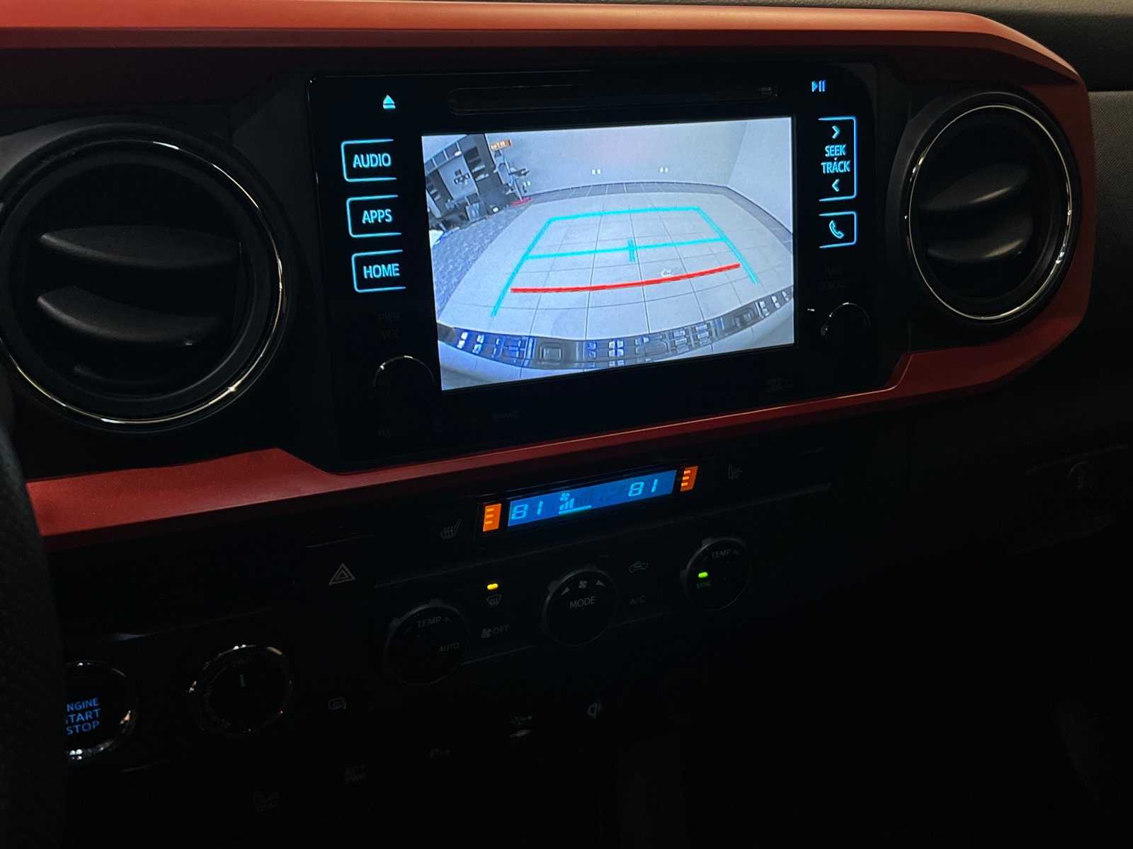 Thumbnail: 2017 Toyota Tacoma - 26