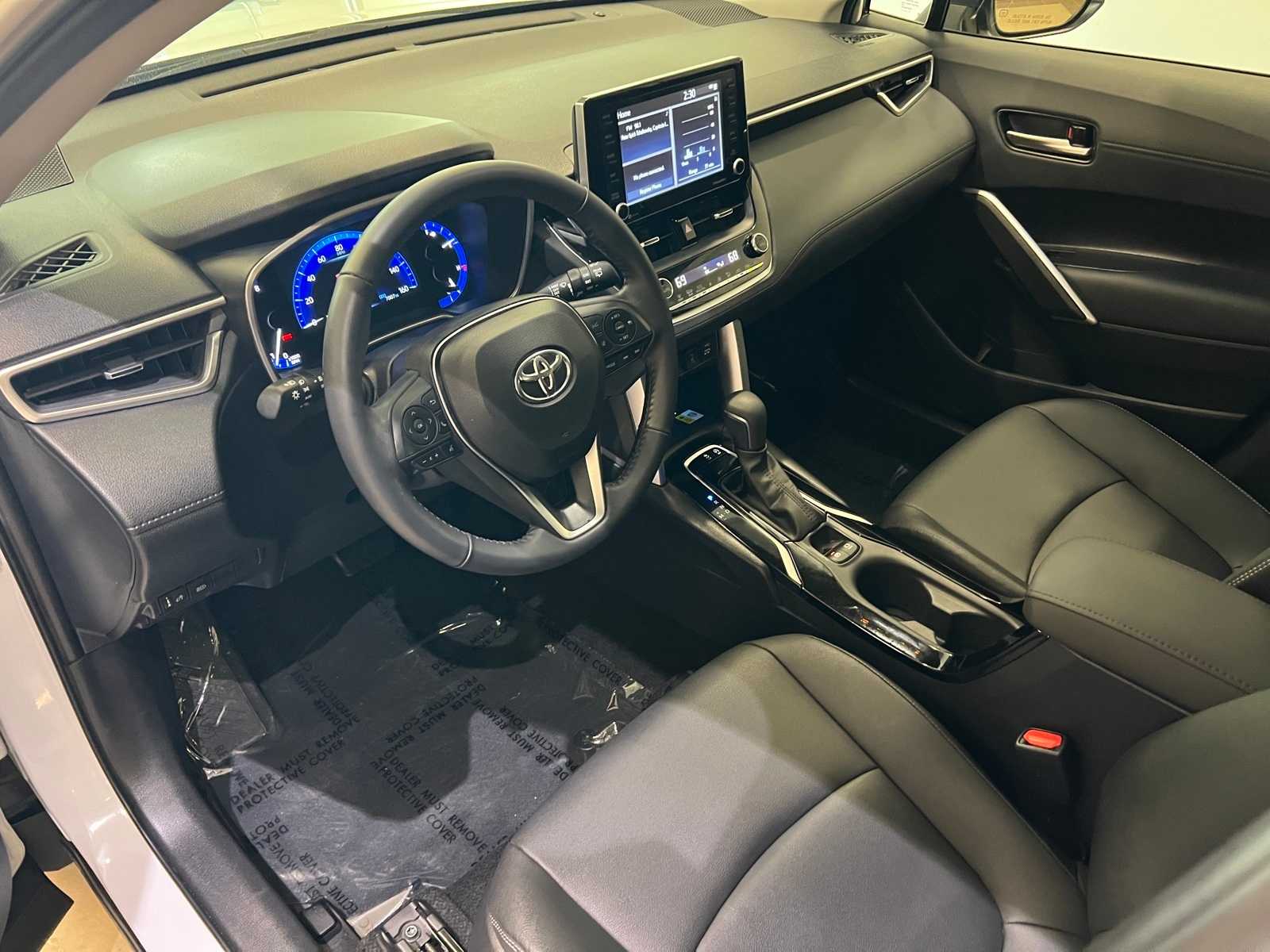 Thumbnail: 2022 Toyota Corolla Cross - 2