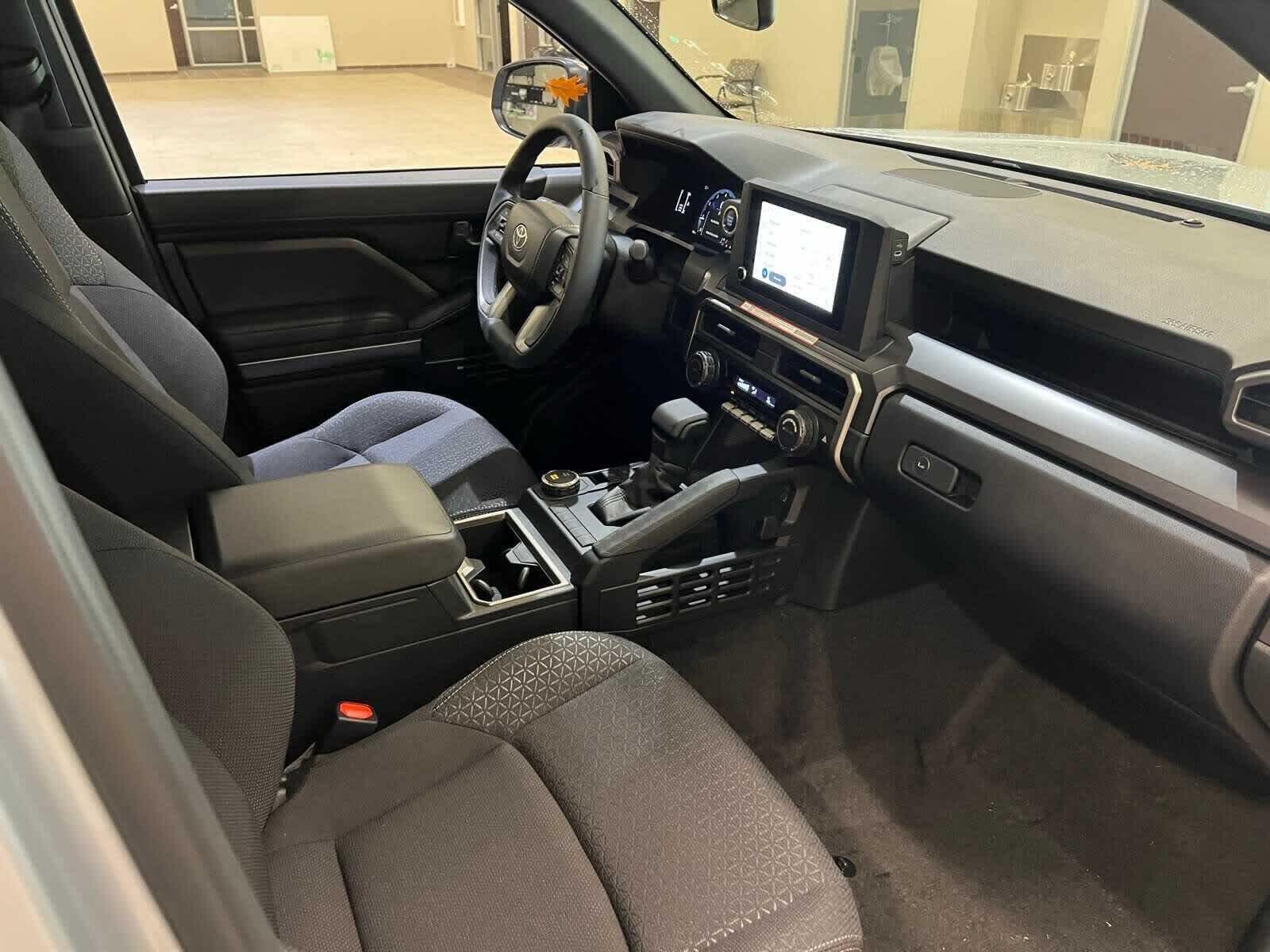 Thumbnail: 2025 Toyota 4Runner - 14