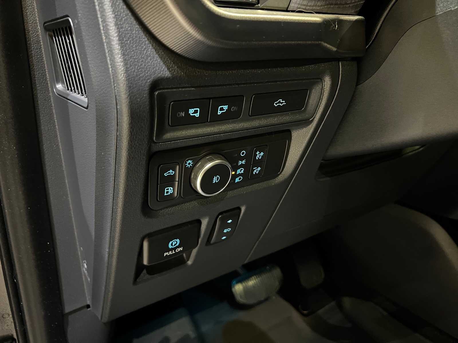 Thumbnail: 2021 Ford F-150 - 16