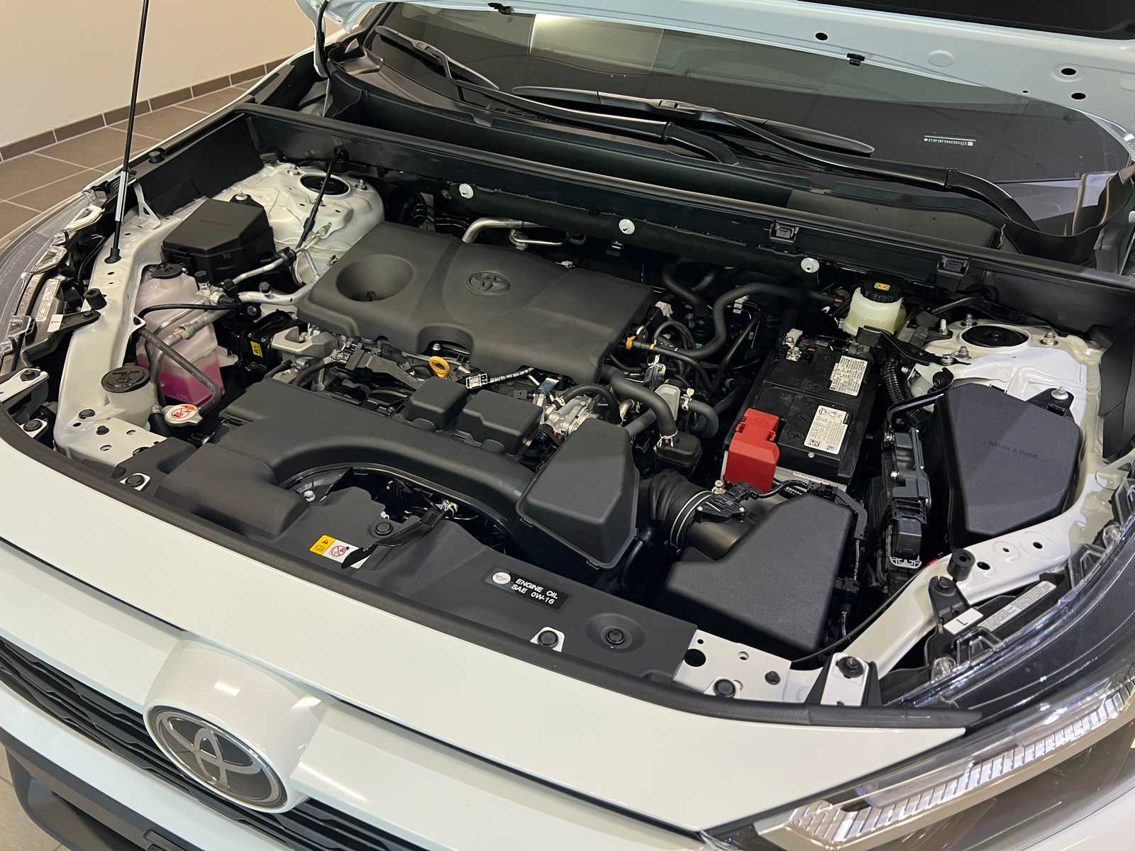 Thumbnail: 2025 Toyota RAV4 - 9