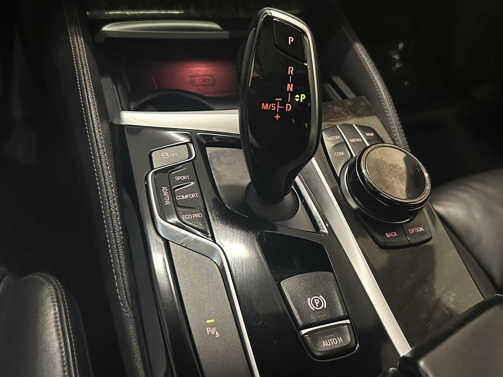 Thumbnail: 2018 BMW 5 Series - 17