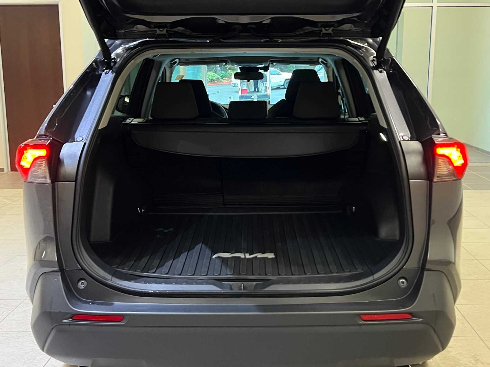 Thumbnail: 2024 Toyota RAV4 - 29