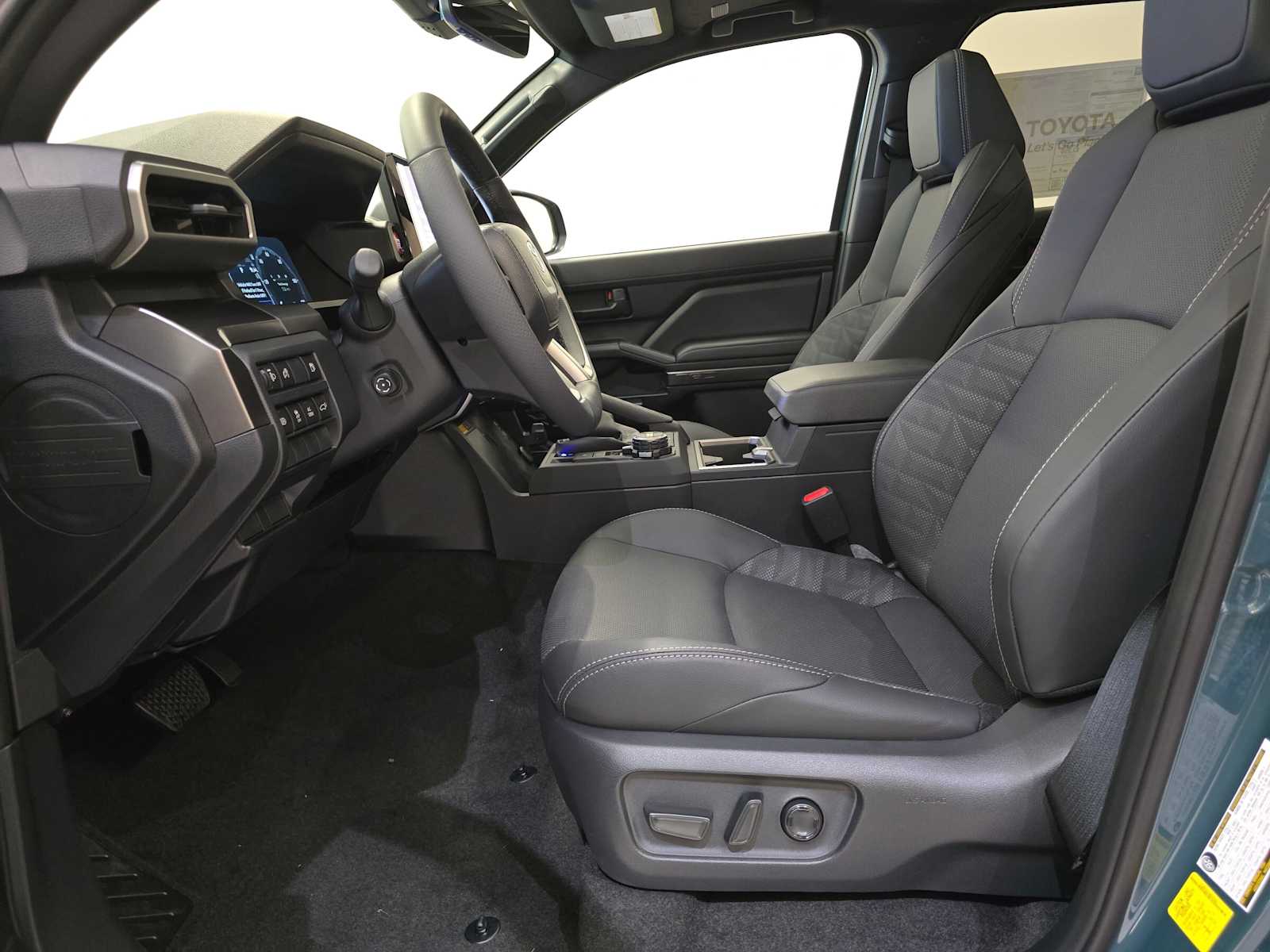 Thumbnail: 2026 Toyota 4Runner - 21