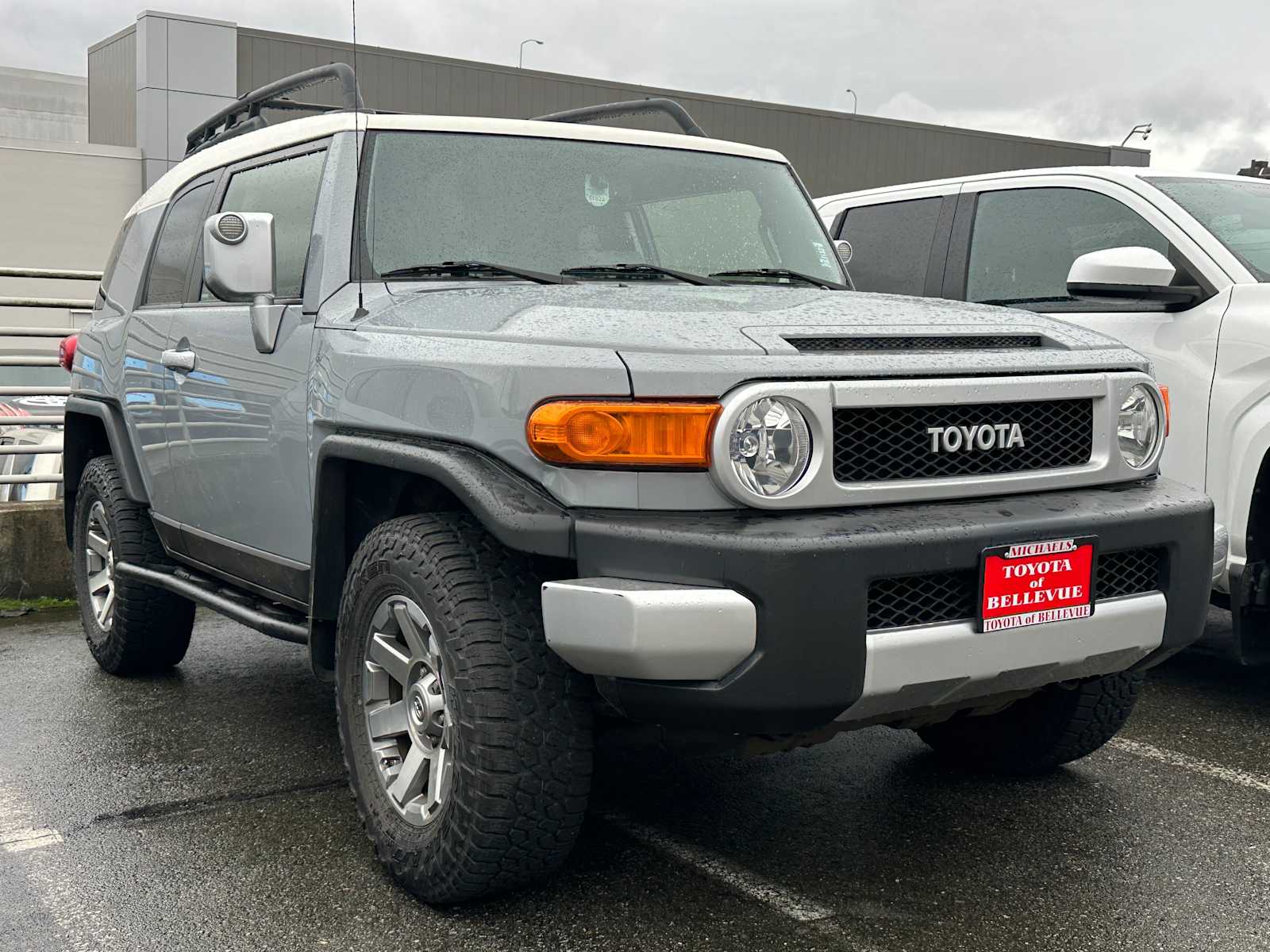 Thumbnail: 2014 Toyota FJ Cruiser - 3