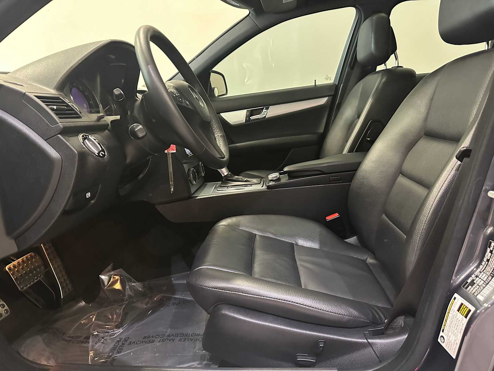 Thumbnail: 2008 Mercedes-Benz C-Class - 22