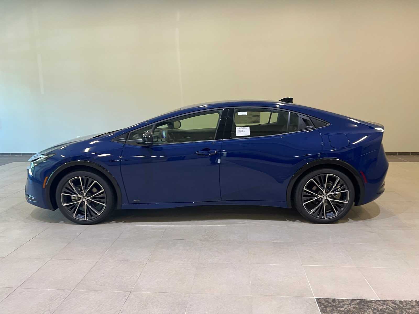 Thumbnail: 2026 Toyota Prius - 3