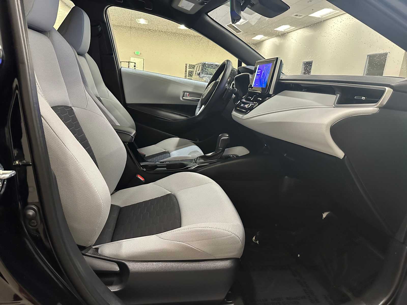 Thumbnail: 2023 Toyota Corolla - 26