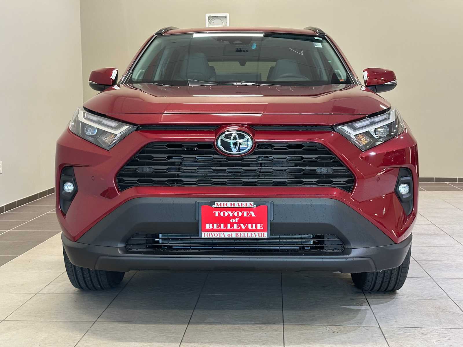 Thumbnail: 2025 Toyota RAV4 - 6