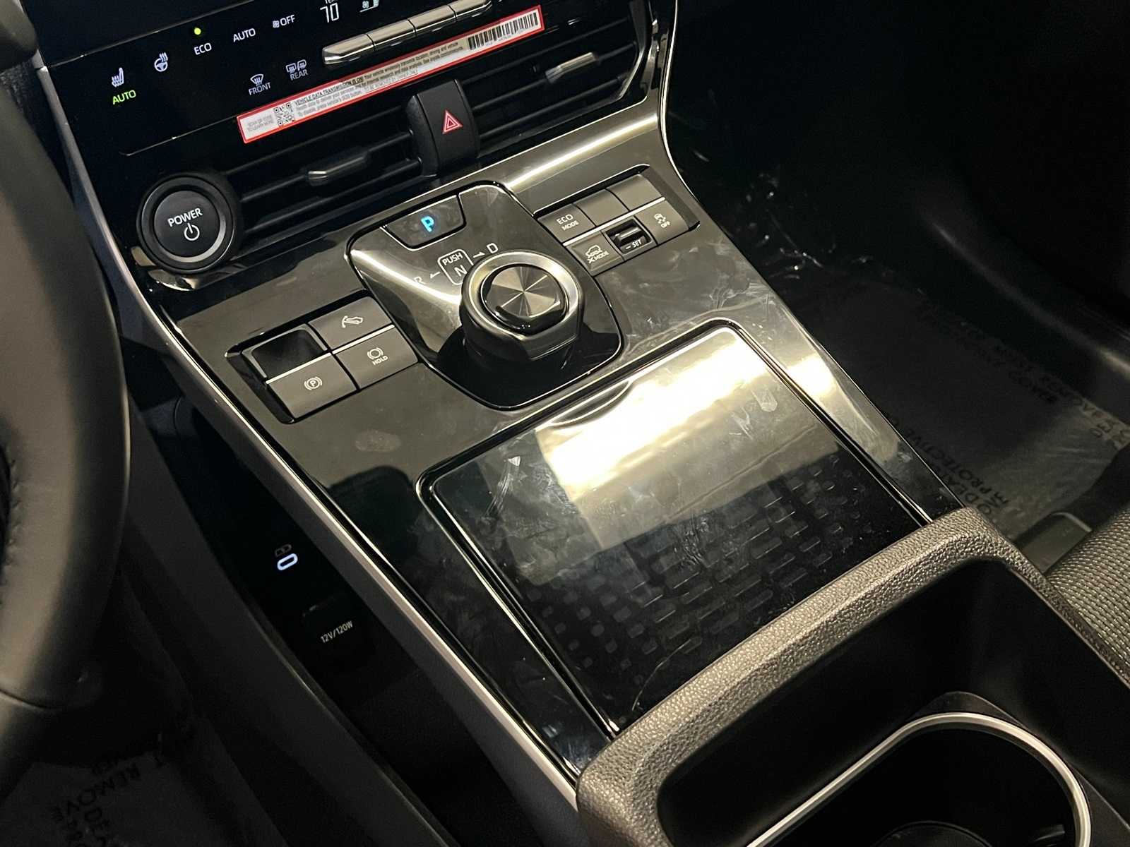 Thumbnail: 2024 Toyota bZ4X - 23