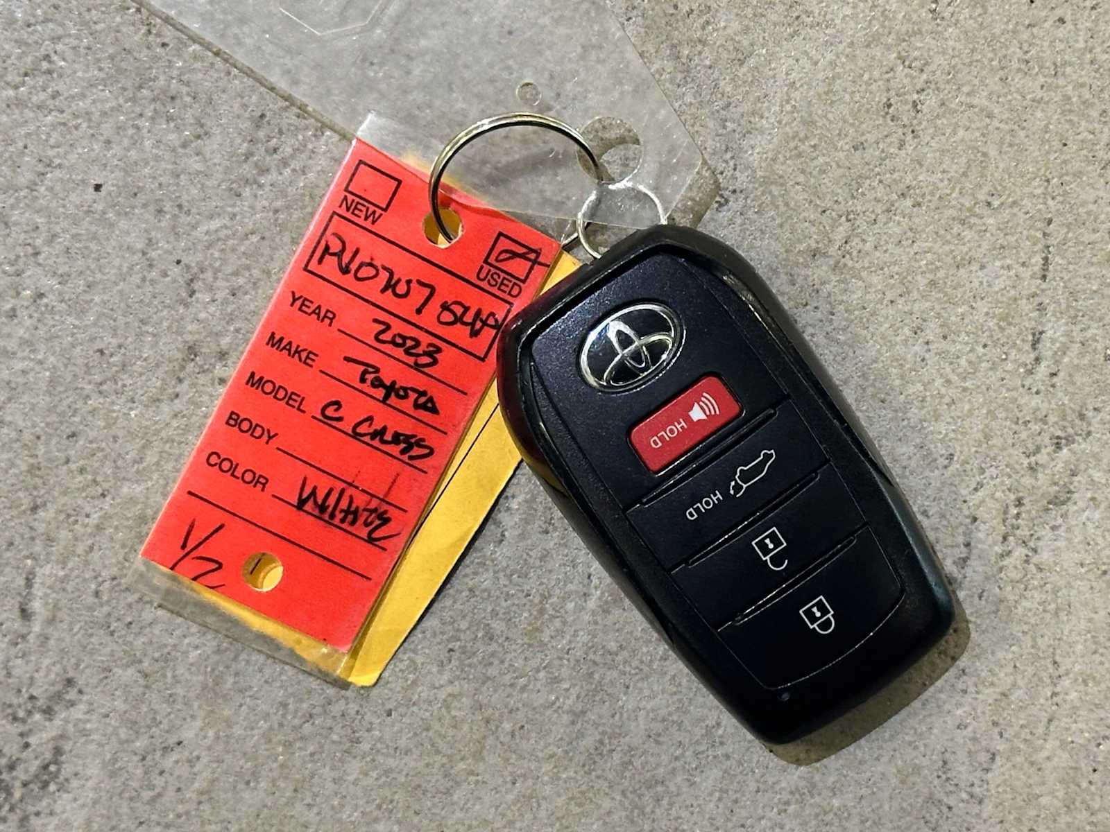 Thumbnail: 2023 Toyota Corolla Cross - 35