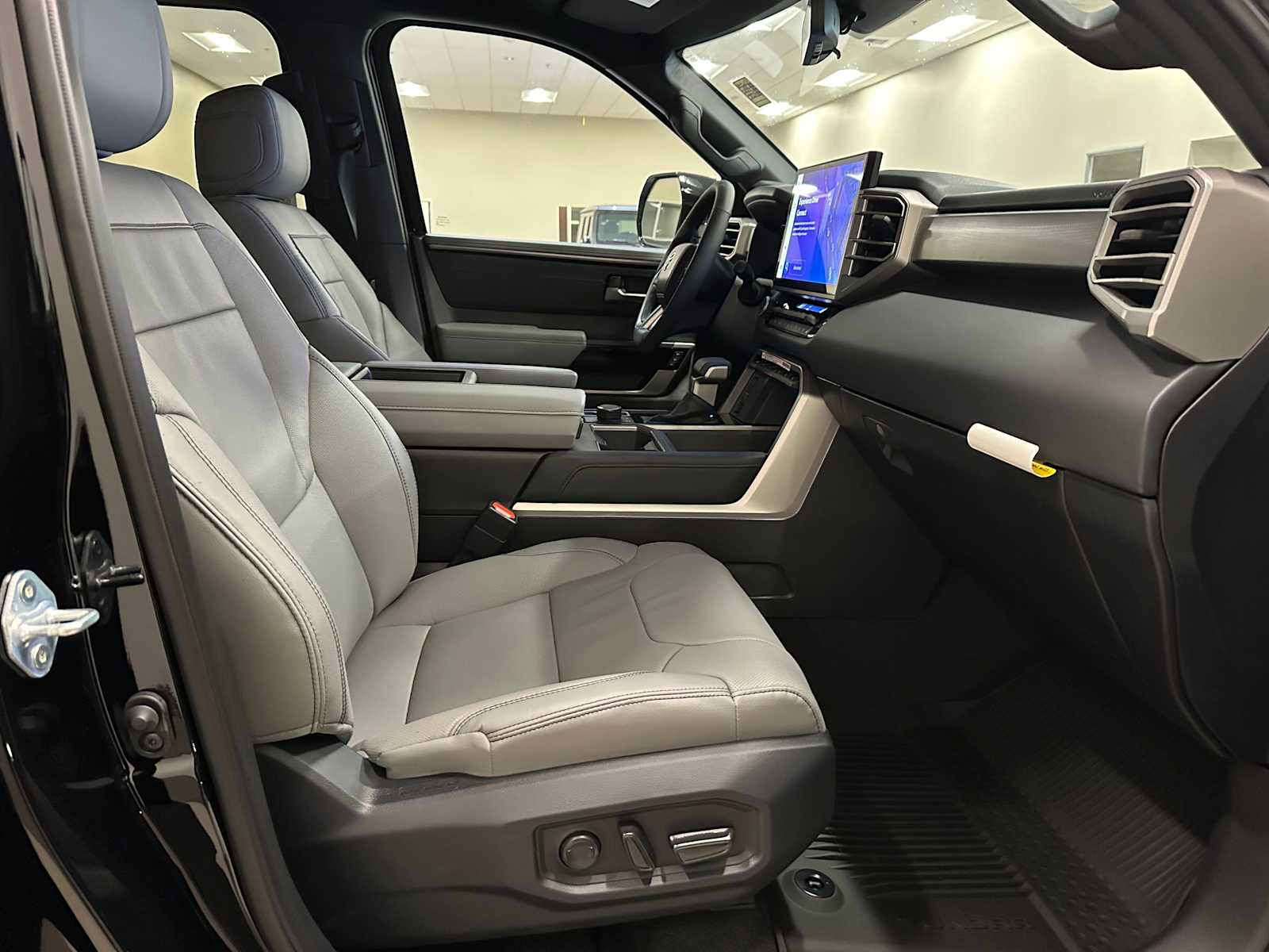 Thumbnail: 2026 Toyota Tundra - 26