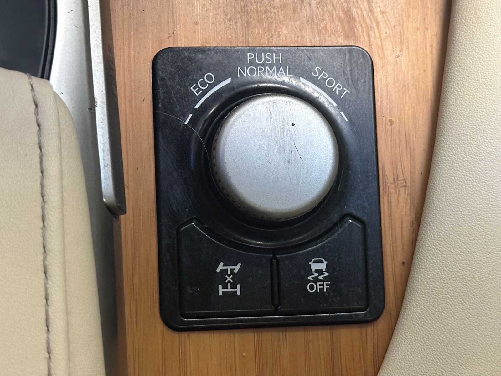 Thumbnail: 2016 Lexus RX - 17