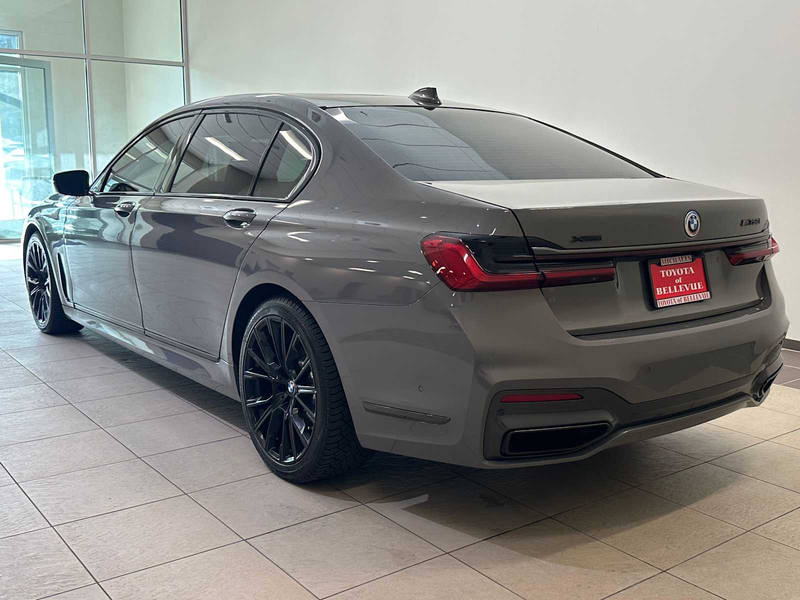Thumbnail: 2021 BMW 7 Series - 5